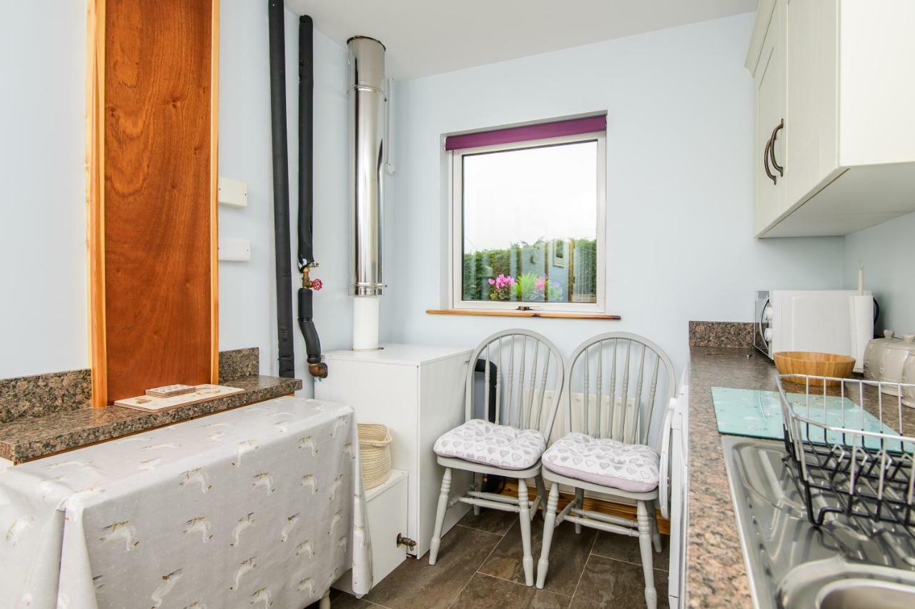 Annslea Hotel Lisburn Bagian luar foto